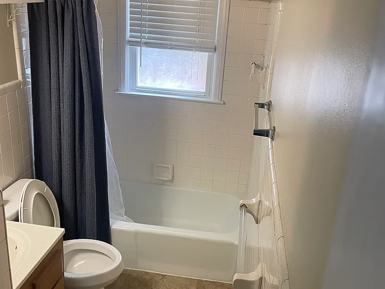 549 Sheridan Dr — Photo 6