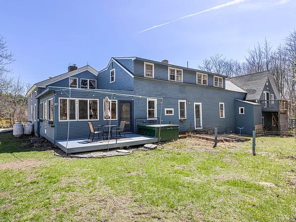 236 Del Chadbourne Rd, Bridgton, ME 04009