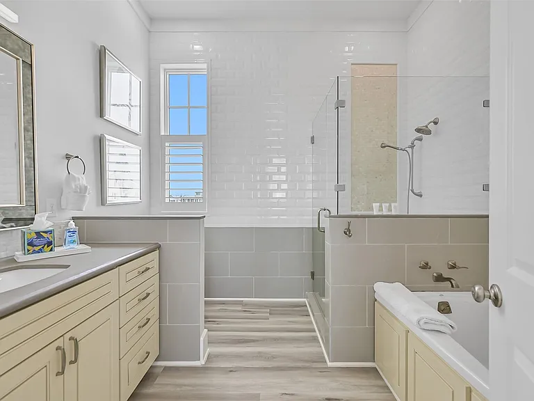 817 Positano Rd — Photo 5