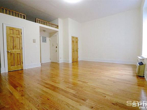5th image of 118 W 74th St APT 1B