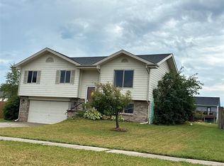 1111 Olivia Dr, Eagle, NE 68347
