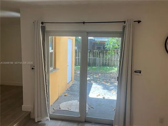 5952 NW 25th Pl — Photo 17