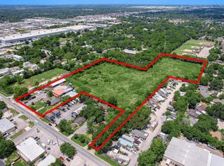 230 W Canino Rd, Houston, TX 77037