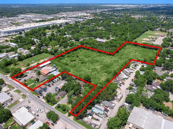 230 W Canino Rd, Houston, TX 77037