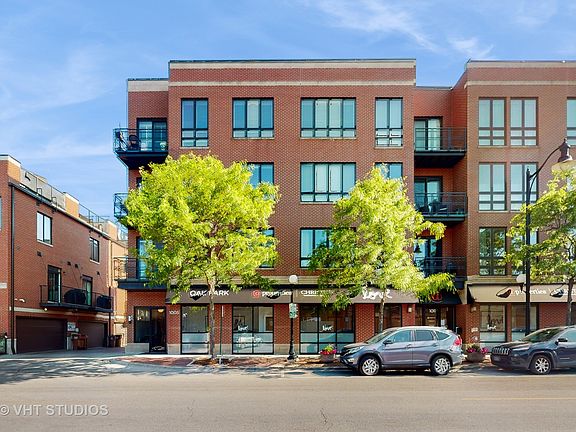 2nd image of 1005 South Blvd Unit 402