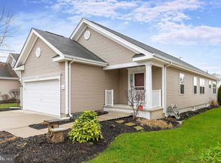 14 Duxbury Ct, Woolwich Township, NJ 08085