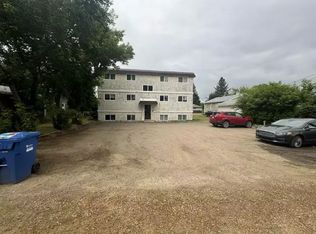 3920 44th St #202, Red Deer, AB T4N1G8
