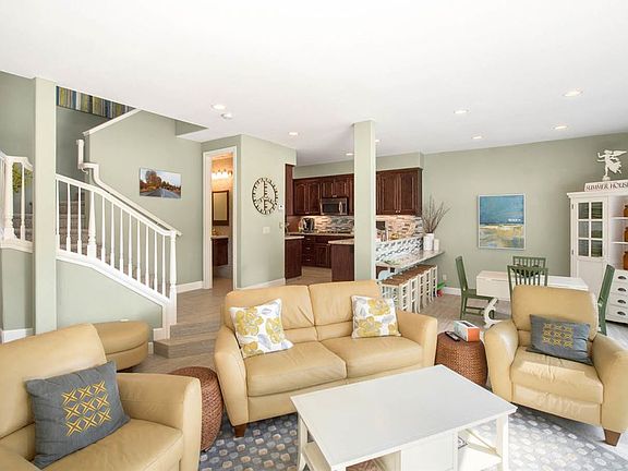 5th image of 107 Lakeside Dr