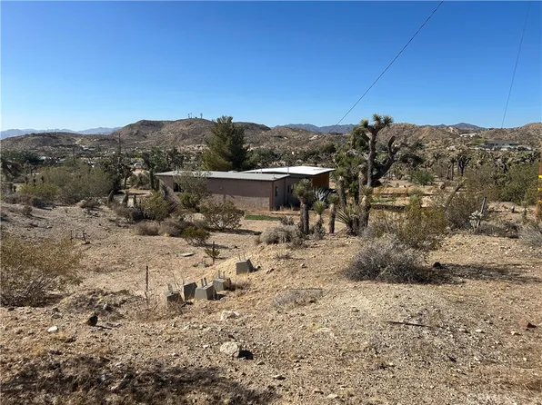 57976 Buena Vista Dr, Yucca Valley, CA 92284