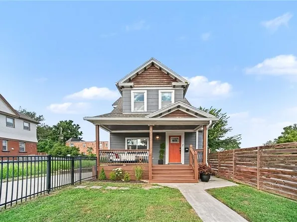 3012 Flora Ave, Kansas City, MO 64109
