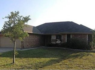1018 Batchler Rd, Red Oak, TX 75154