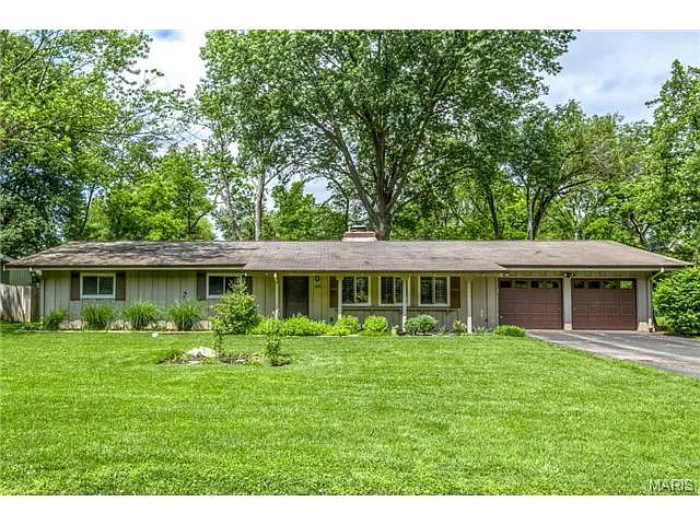 1471 Fawnvalley Dr photo 1