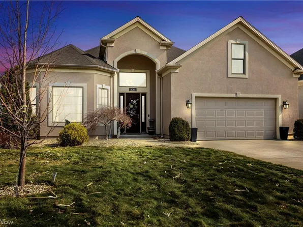 3014 Angels Pointe Dr, Sandusky, OH 44870