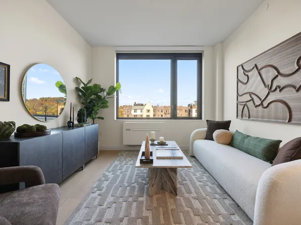 11 Ocean Pkwy, Brooklyn, NY