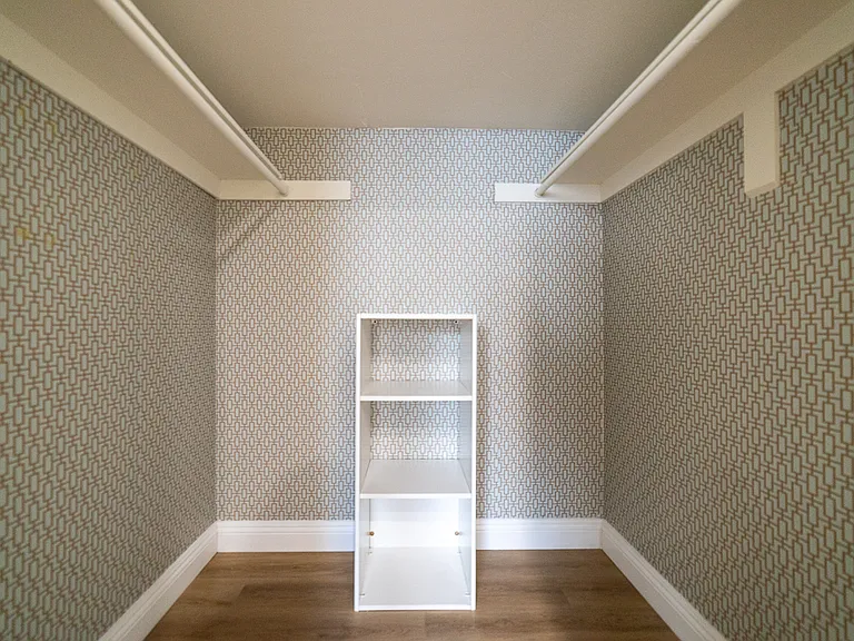 1510 S Barrington Ave #101 — Photo 14