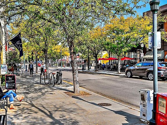 One block to Hyde Park