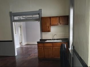 1500 W 19th St #1 M, Chicago, IL 60608