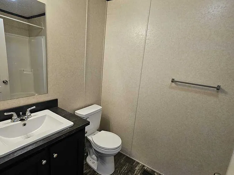2737 W Washington Ctr #66 — Photo 8