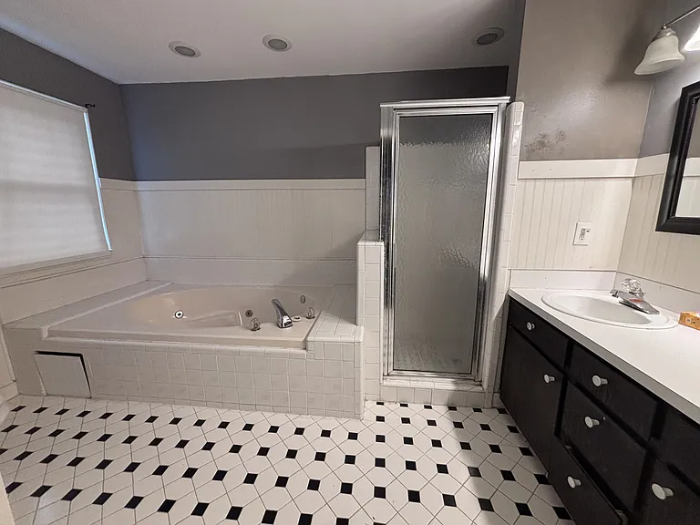 1046 Trotters Blvd — Photo 8