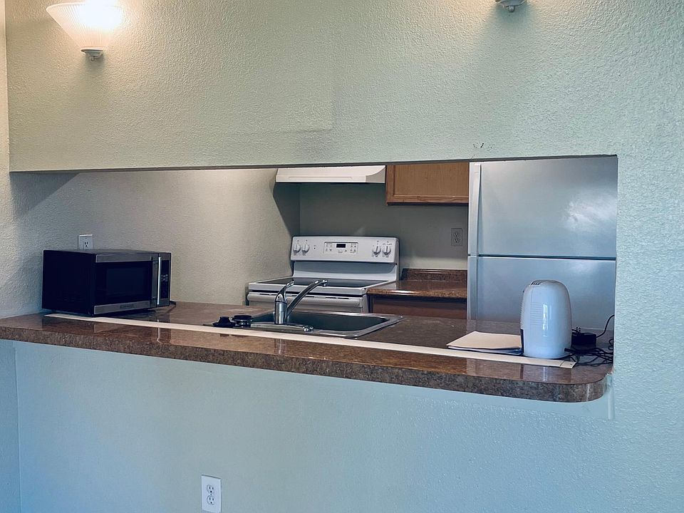 1st image of 6063 10th Ave N APT 147