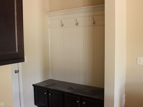 5th image of 2145 Grant Ave #325