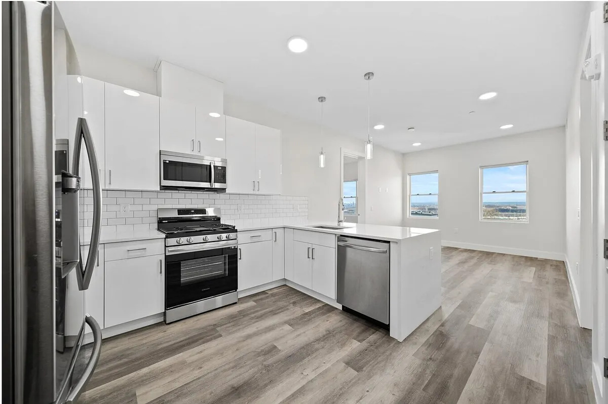 Floor plan 412