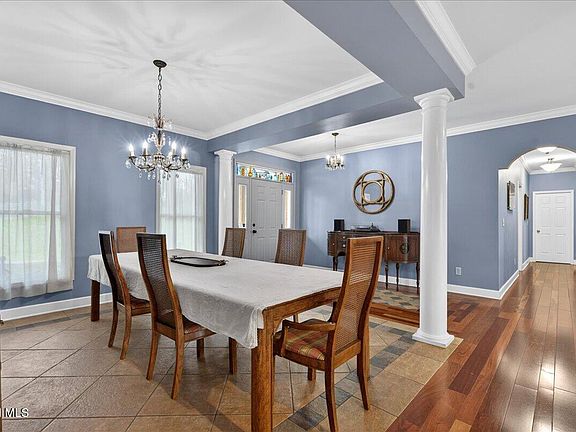 5th image of 358 Mott Road