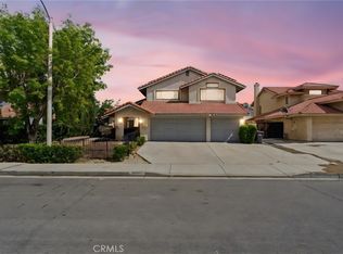 37900 52nd St E, Palmdale, CA 93552