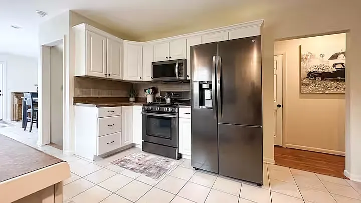 336 Everhard Rd SW #1 — Photo 8