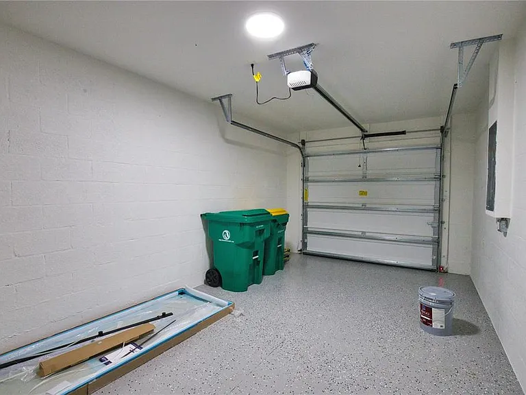 17147 Carleen Ave — Photo 39