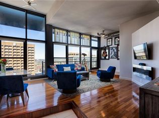 700 E 8th St #PENTHOUSE 3, Kansas City, MO 64106