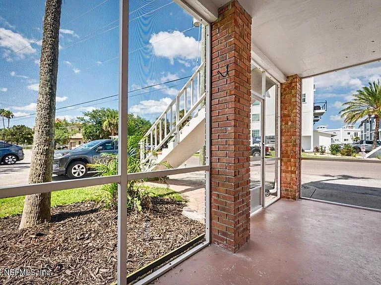 22 Comares Ave #6B — Photo 23
