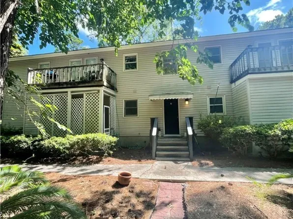 9 Cromwell Pl, Savannah, GA 31410