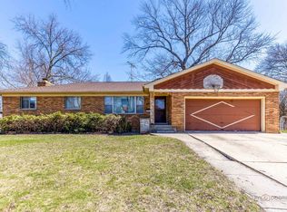 117 Audrey Ln, Mount Prospect, IL 60056