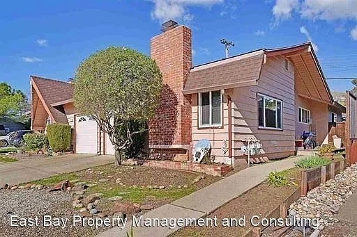 30102 Vanderbilt St photo 1