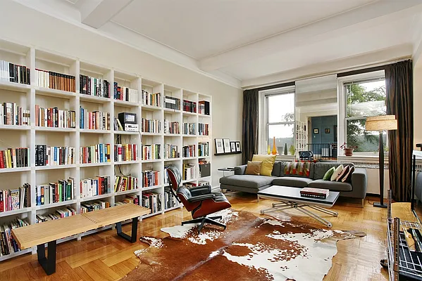 Sold by Corcoran | media 24