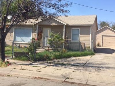 147 Orchard Ave, Salinas, CA, 93905