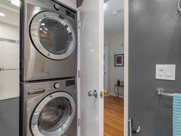 241 Perkins St #H402 — Photo 19