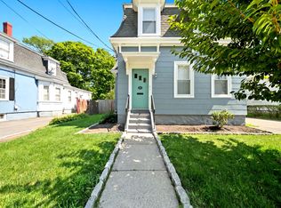 113 Pierce St Floor 2, Hyde Park, MA 02136