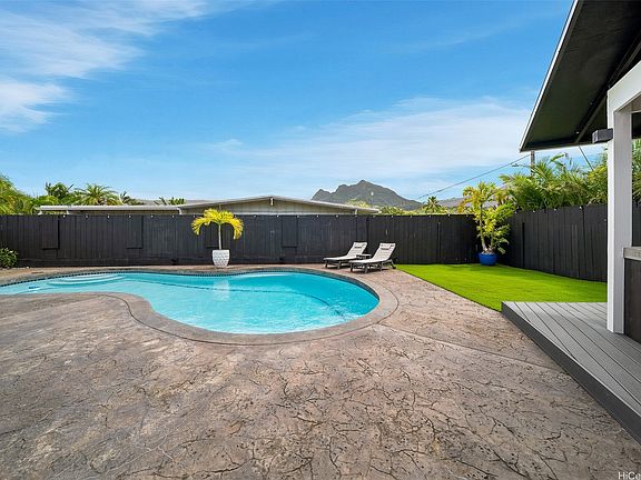 5th image of 1127 Lauloa St