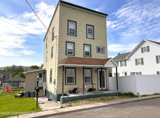 521 Oak St, Jim Thorpe, PA 18229