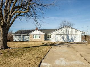 120 NW 21st Rd, Warrensburg, MO 64093