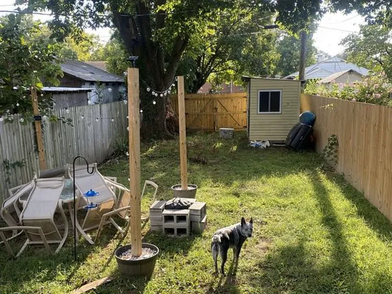2224 Seminary Ave — Photo 24