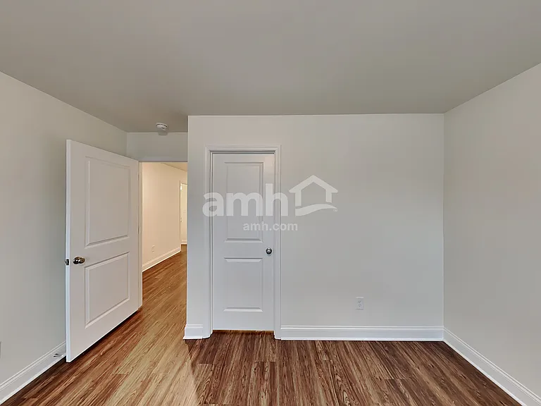 574 Slew Dr — Photo 22