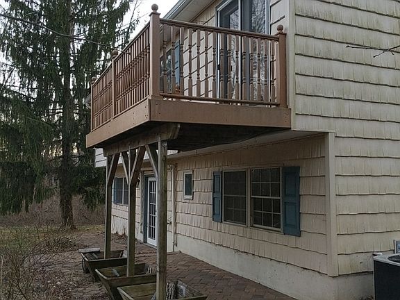 2nd image of 24 Lake Dr