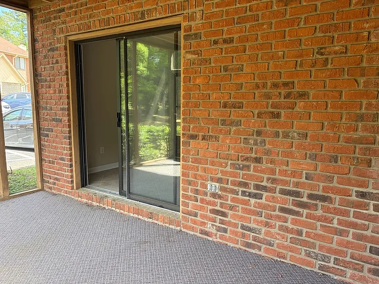 3207 Shamrock St E #18 — Photo 8