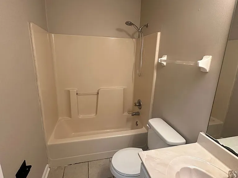 3812 Clarion Dr — Photo 14