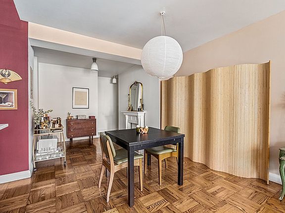 3rd image of 49 W 12th St APT 10A