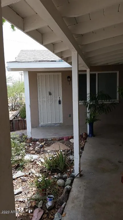 1 bed, 1.0 bath, 2187 sqft, $1,150 — Photo 1
