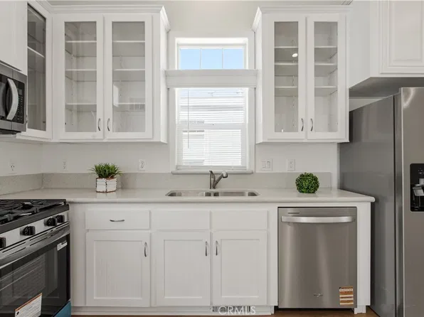 8250 Lankershim Elm 8 Blvd #45, North Hollywood, CA 91605